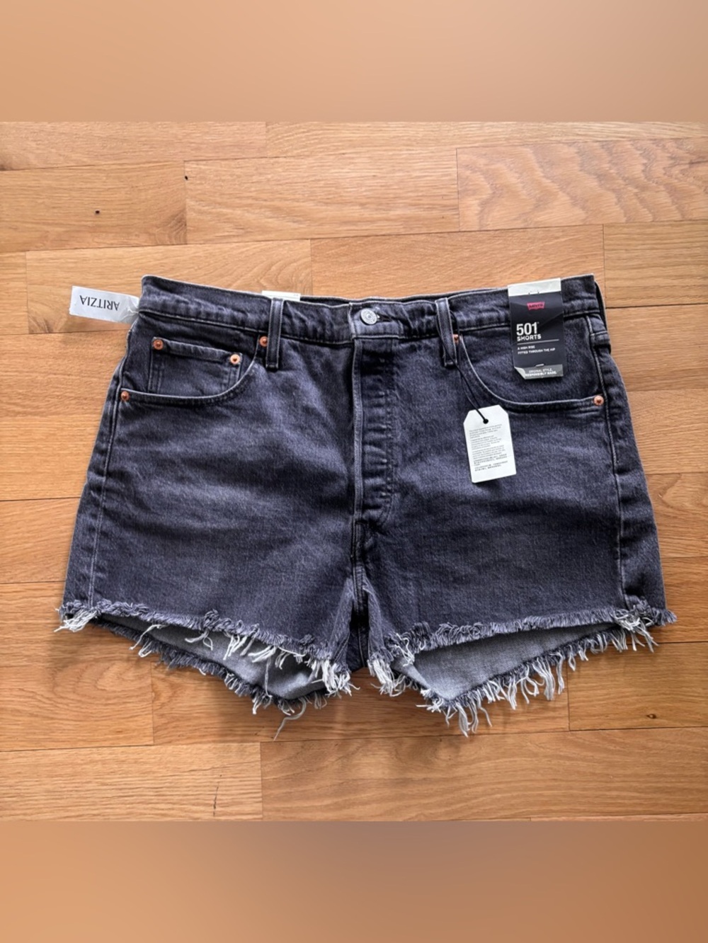 Levi's 501 High-Rise Frayed Hem Denim Shorts in Washed Black Size 34